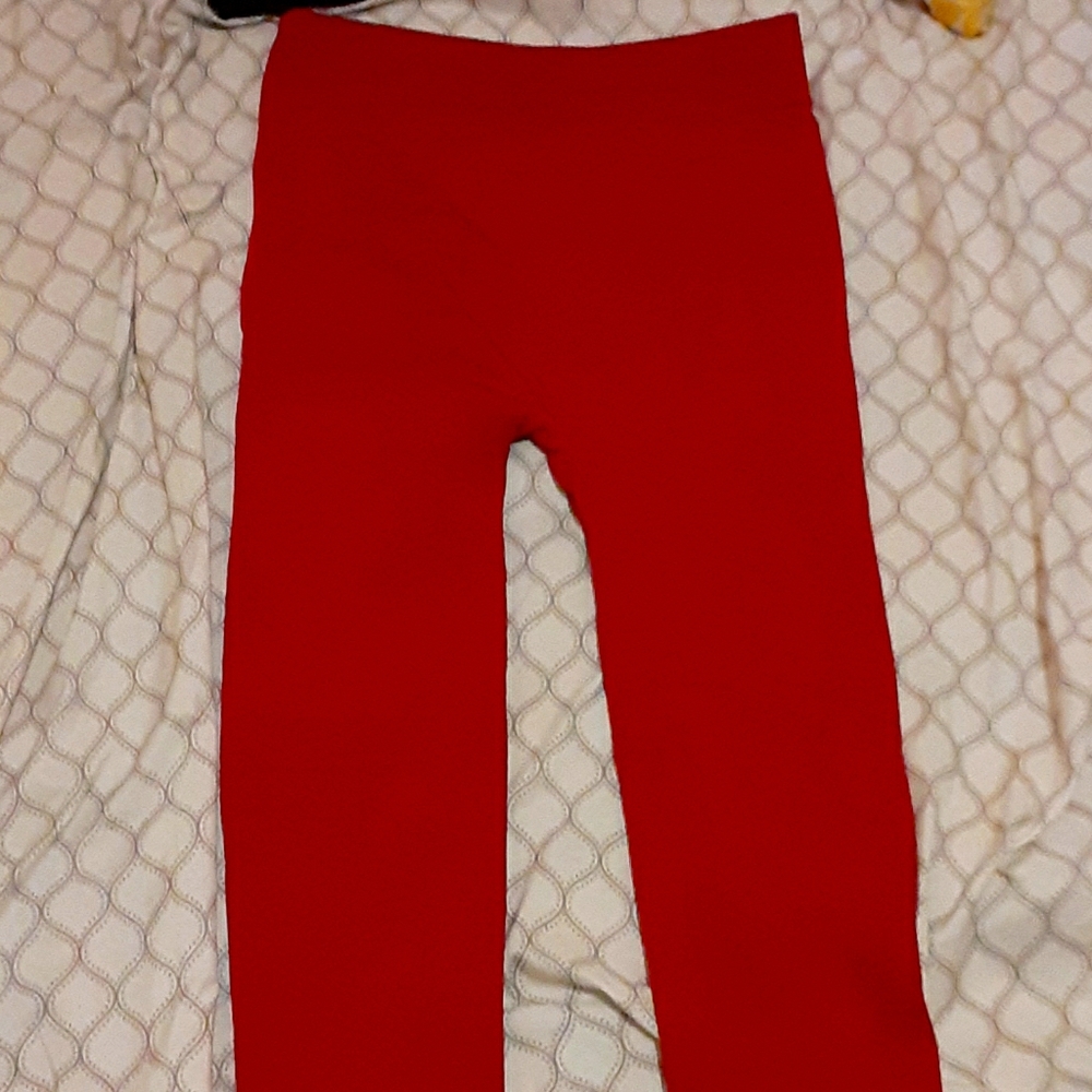 Red NEW athletic leggings